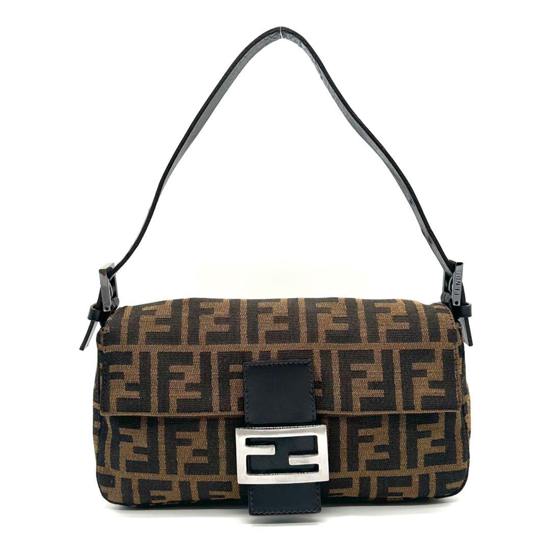 FENDI フェンディ ズッカ マンマバケット シルバー金具 ショルダーバッグ