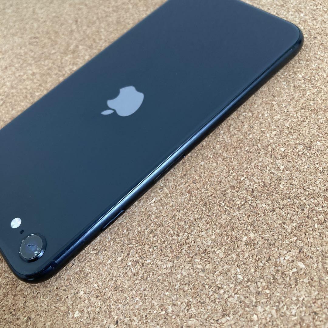 222【早い者勝ち】iPhoneSE2 第2世代 64GB SIMフリー☆