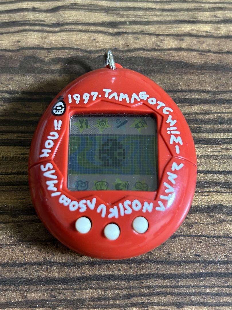 メイルオーダー バンダイ たまごっち 1997年 新種発見 赤 動作確認済み
