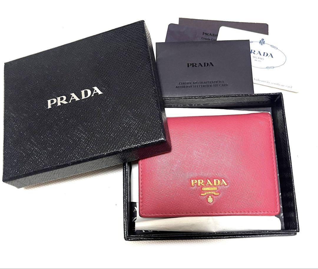 プラダ サフィアーノ ピンク 二つ折り 財布 PRADA - メルカリ