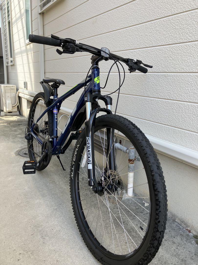 GT Aggressor Pro マウンテンバイク 27、5インチ