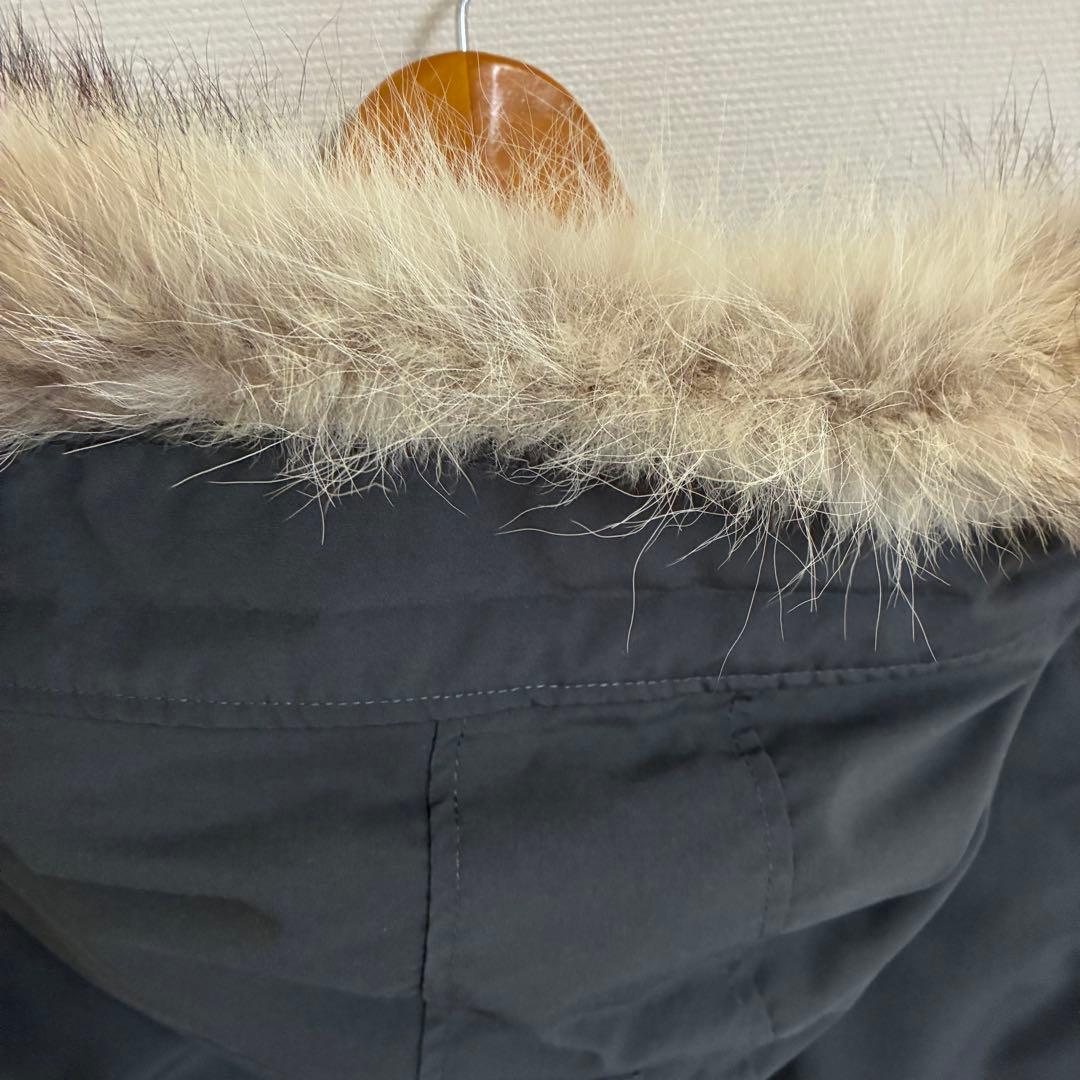 カナダグース ダウンジャケットCANADA GOOSE