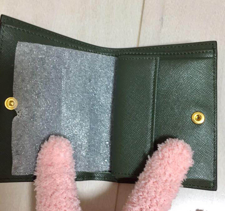お得格安 MARNI サフィアーノカーフスキンバイフォールドウォレット 超美品 vkIL6-m17277700286 超激得人気