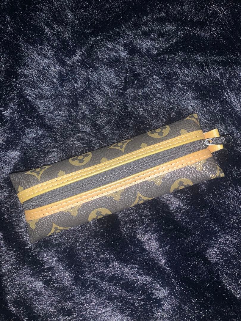 Louis Vuitton レザー ペンケース モノグラム
