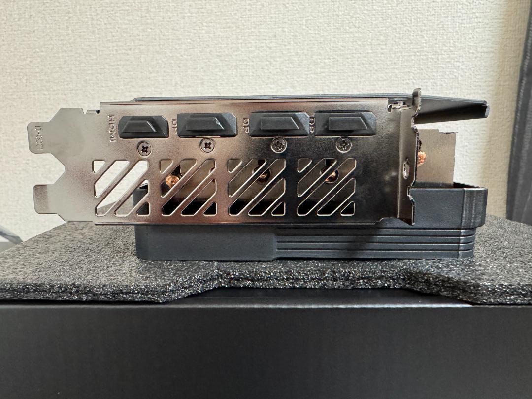 グラフィックボード・グラボ・ビデオカード GIGABYTE 4070 Ti SUPER WINDFORCE MAX OC