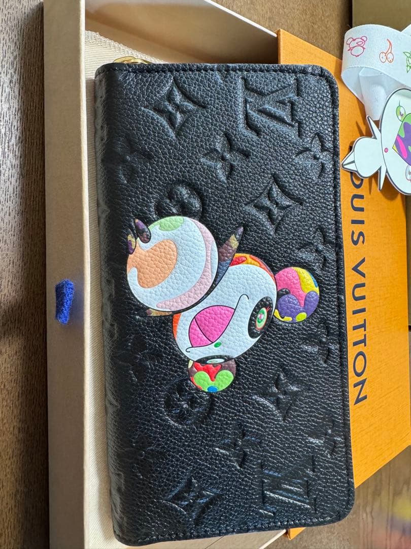 【日本限定】ルイ・ヴィトン ジッピーウォレット LV × TM 村上隆 長財布