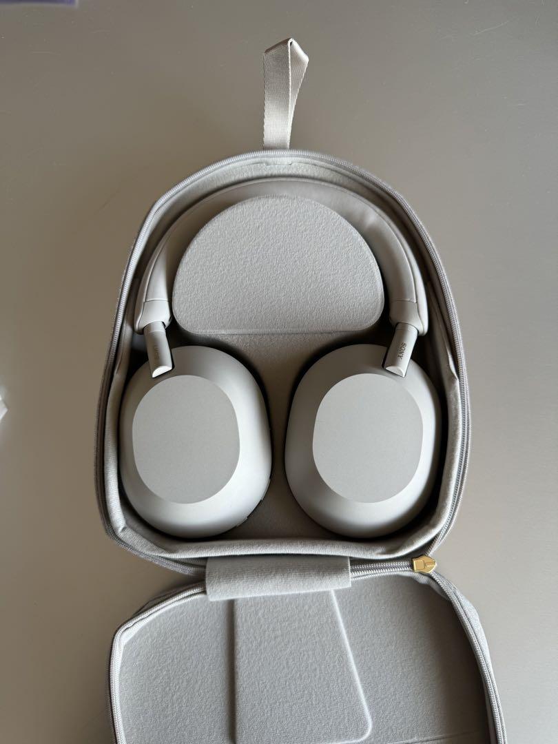 ソニー ワイヤレスノイズキャンセリングステレオヘッドホン WH-1000XM5