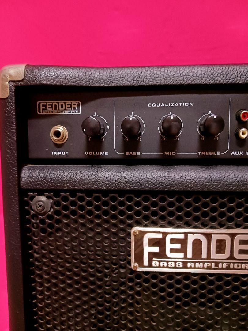 お値下げ☆ FENDER ☆ベースアンプ RUMBLE15