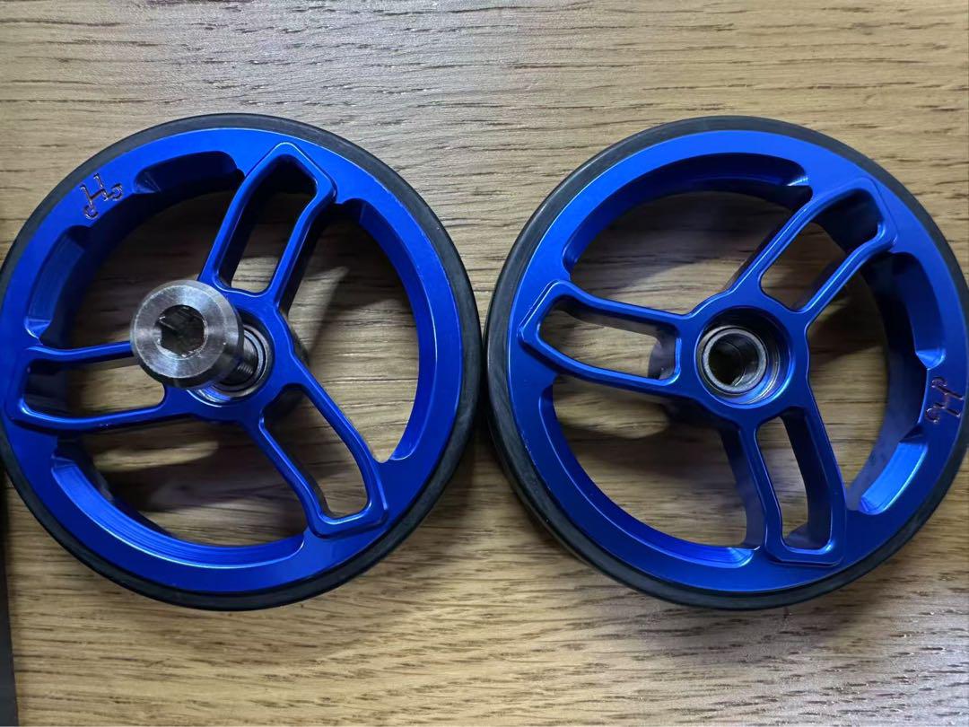 品質が完璧 brompton （61mm) ブロンプトンイージーホイールH&H パーツ