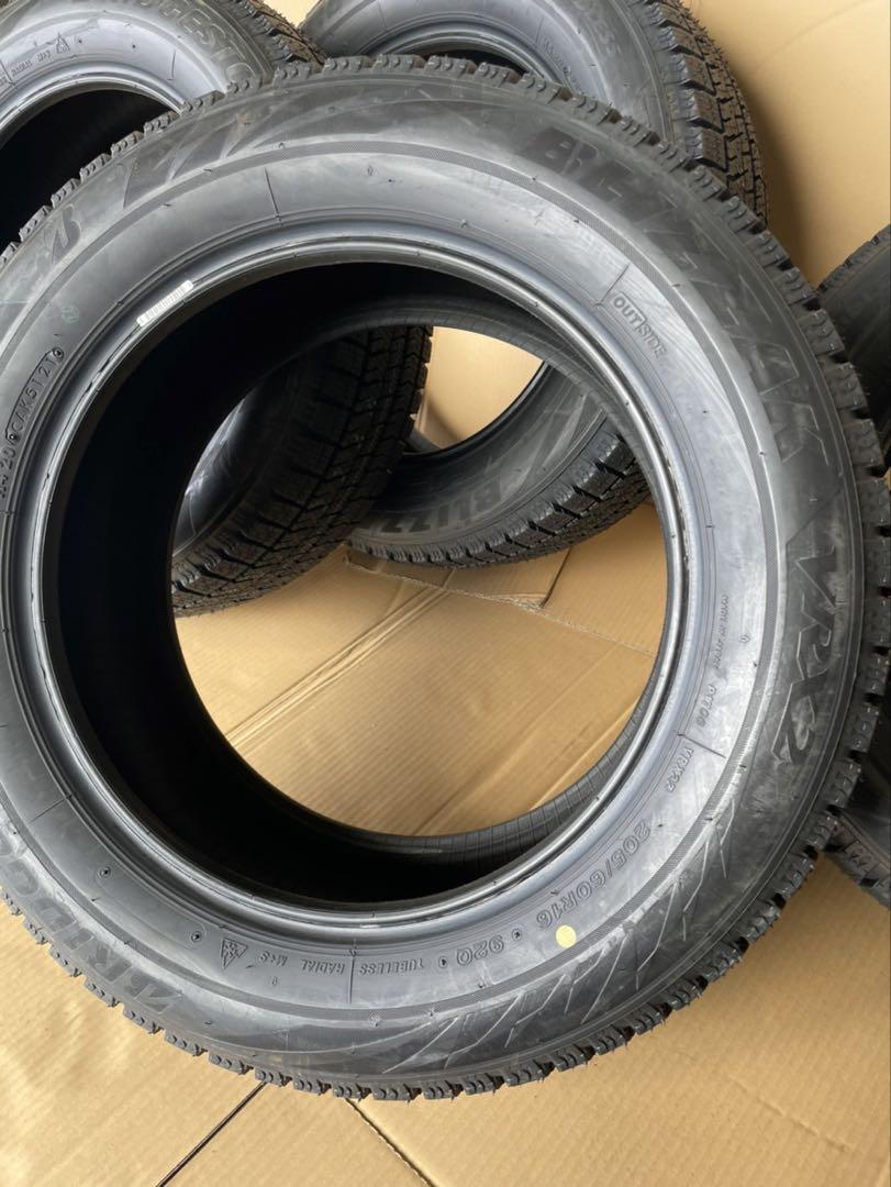 相場最安値！！未使用タイヤ　205/60R16