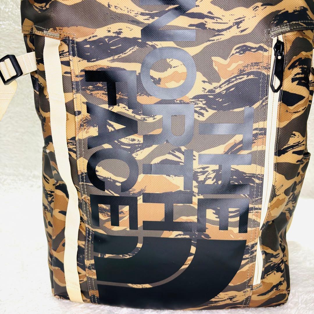 美品 ノースフェイス ヒューズボックス2 迷彩カモ NM82255 美品 ノースフェイス ヒューズボックス2 迷彩カモ NM82255