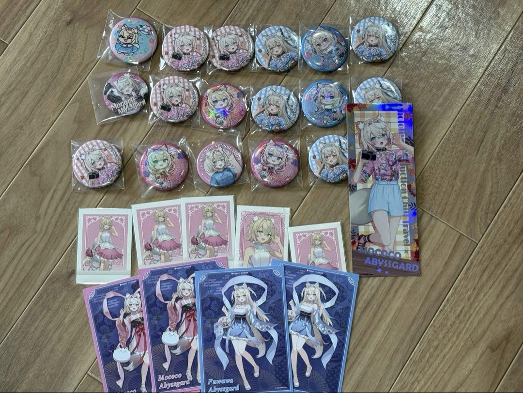 フワワ＆モココ・アビスガード 台湾六福水樂園 台中台湾 缶バッジ