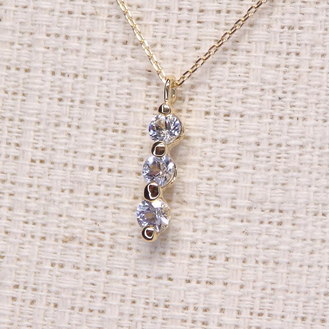 ホワイトサファイア ネックレス Z0187 0.28ct ゴールド トリロジー