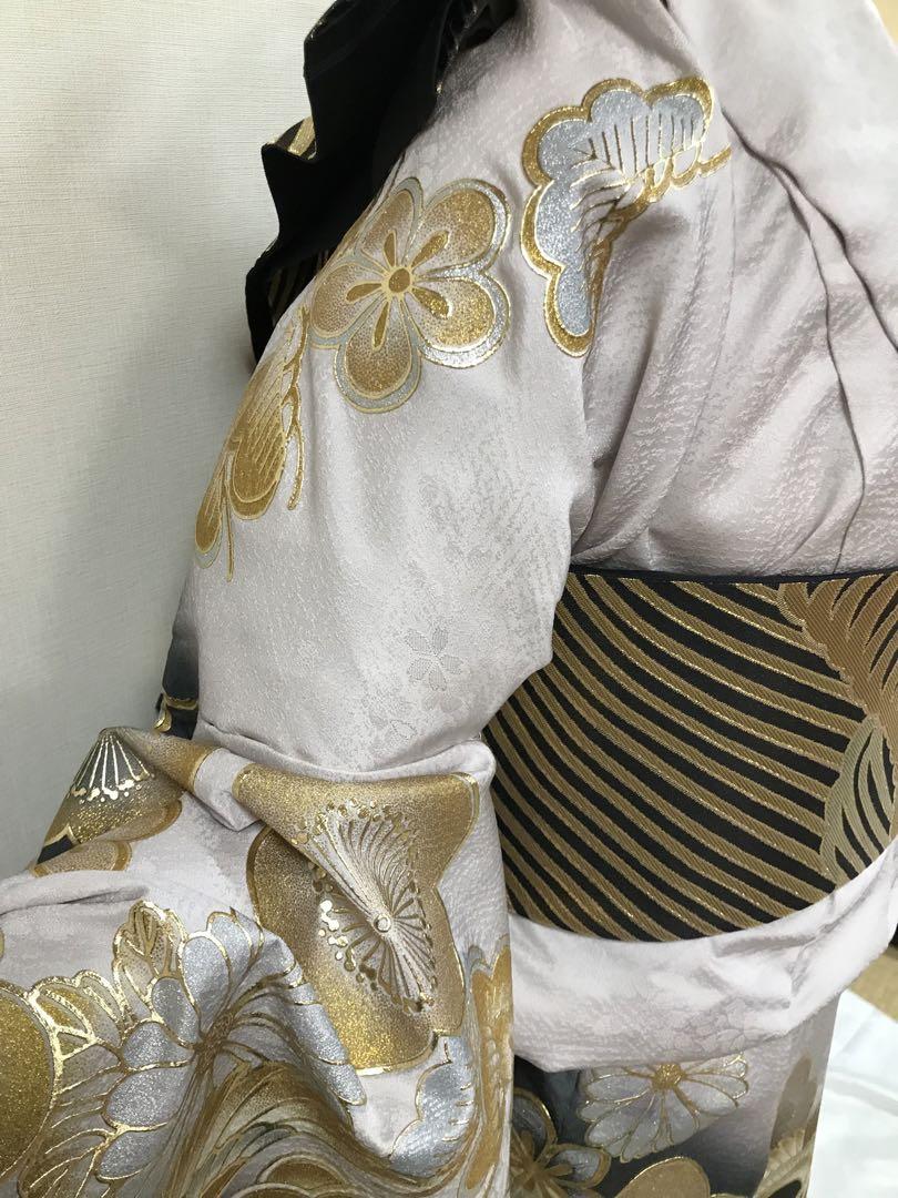 振袖単品　未仕立て品　薄グレー×金彩加工