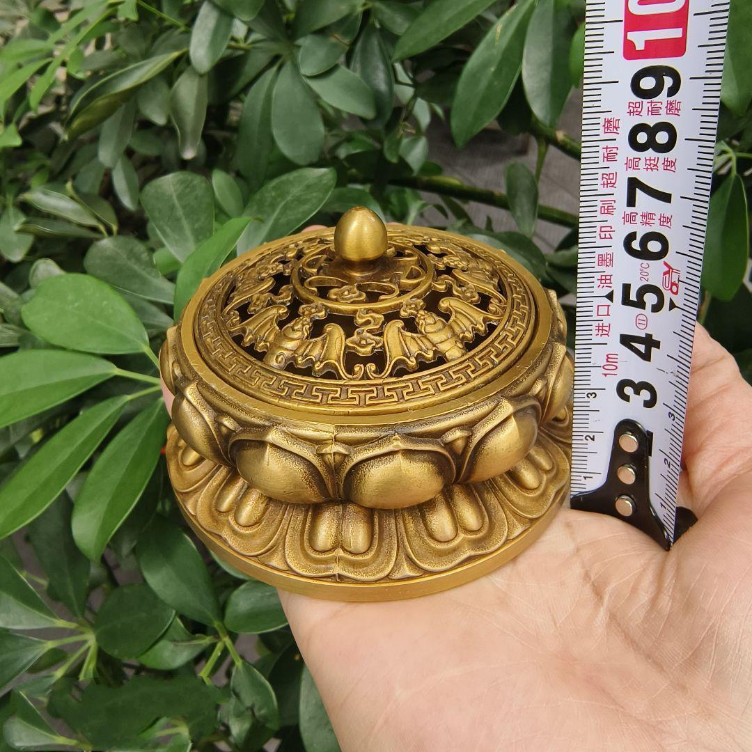 金色の帝王蓮華の置物香炉 陶磁 香道具   装飾品   工芸品 美術品 置物 銅製蓮華香炉 薫香炉 香道具 工芸置物 - メルカリ