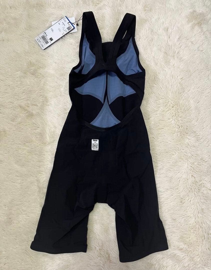 新品 アリーナ 高速水着 競泳水着 パワースキンカーボンエアー2 L 新品 アリーナ 高速水着 競泳水着 パワースキンカーボンエアー2 L