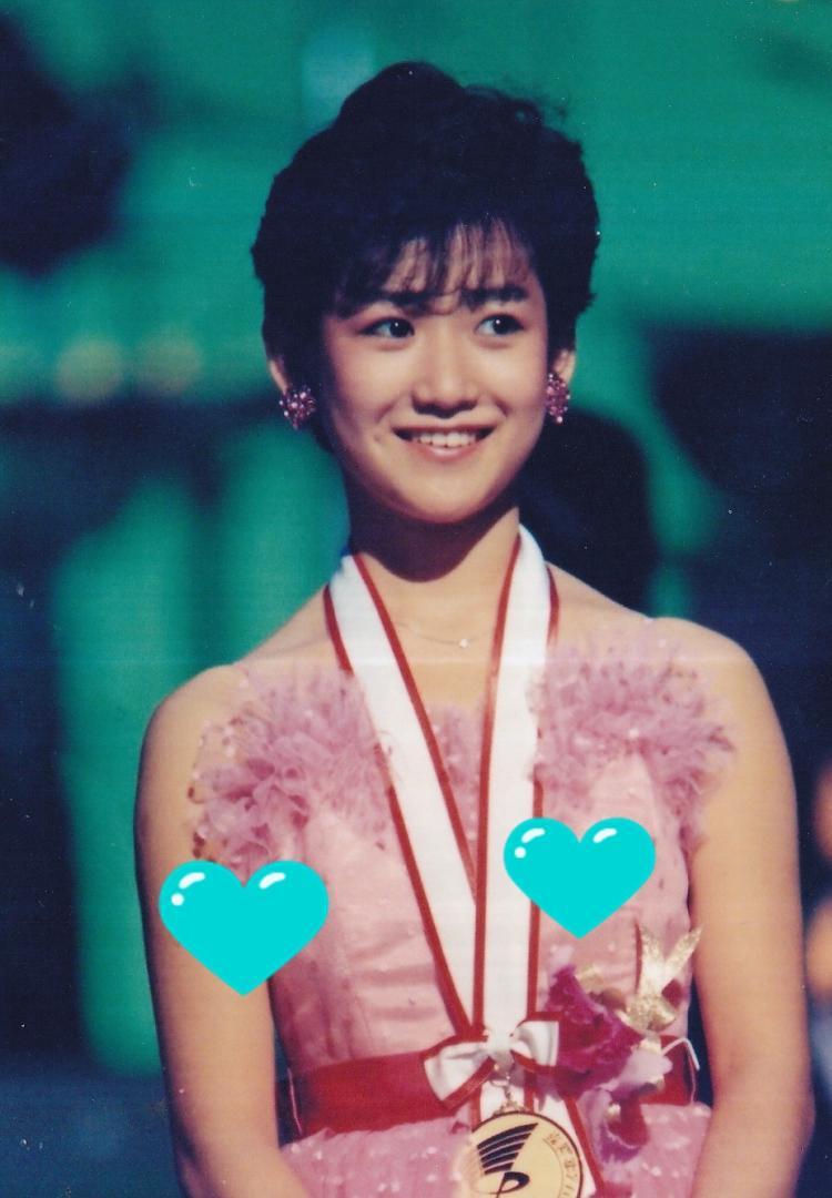 訳あり品】岡田有希子 生写真