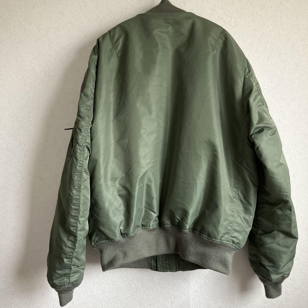 MA-1フライトジャケット