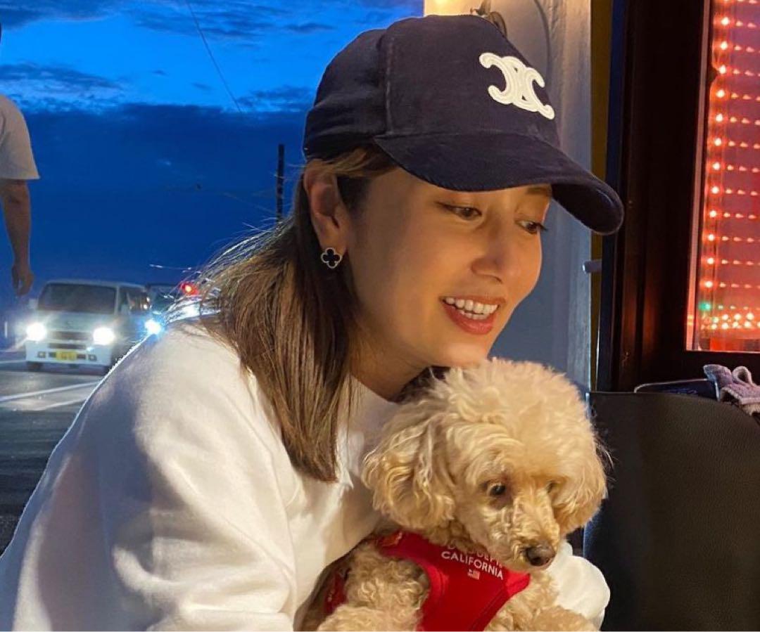 矢田亜希子さん着用Celine 大人気キャップブラウン