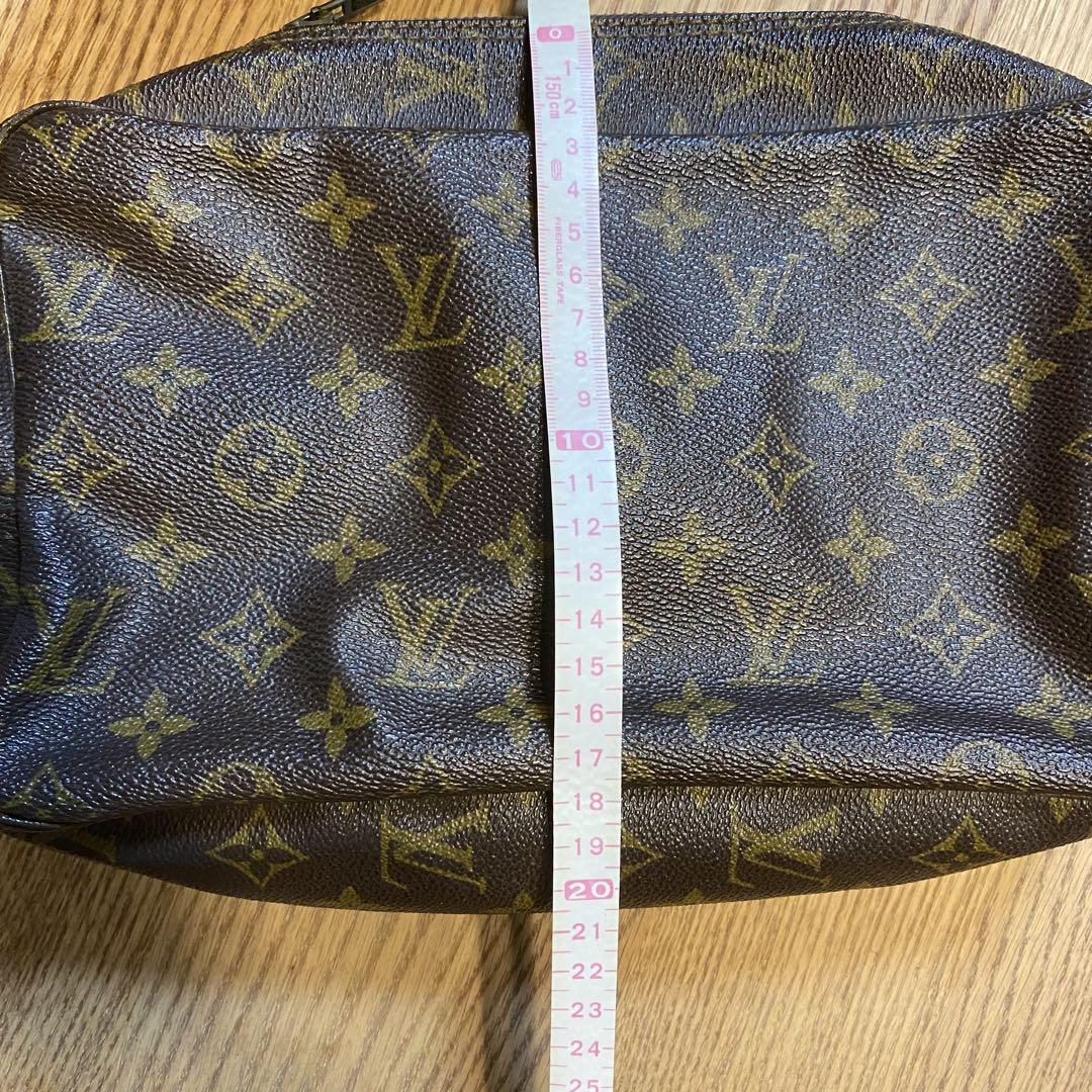 LOUIS VUITTONルイヴィトン モノグラム ポーチ　セカンドバッグ