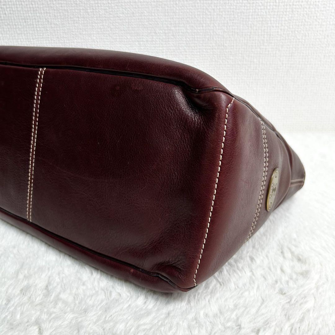 希少　CELINE セリーヌ　ブギーバッグ　レザー　ロゴ金具　ワインレッド 希少 CELINE セリーヌ ブギーバッグ レザー ロゴ金具 ワイン
