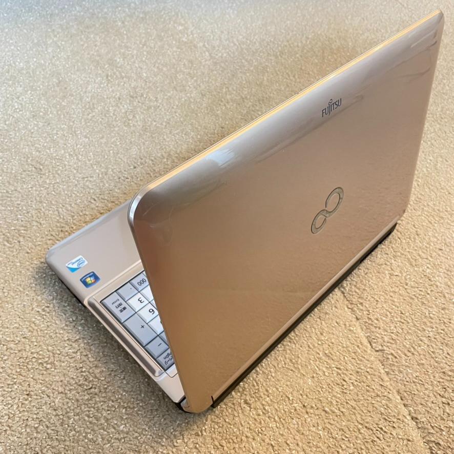 富士通 FMV Lifebook AH/R4 (FMVR4H) 値下げしました！ 富士通 FMV Lifebook AH/R4 (FMVR4H) 値下げしました！ - メルカリ