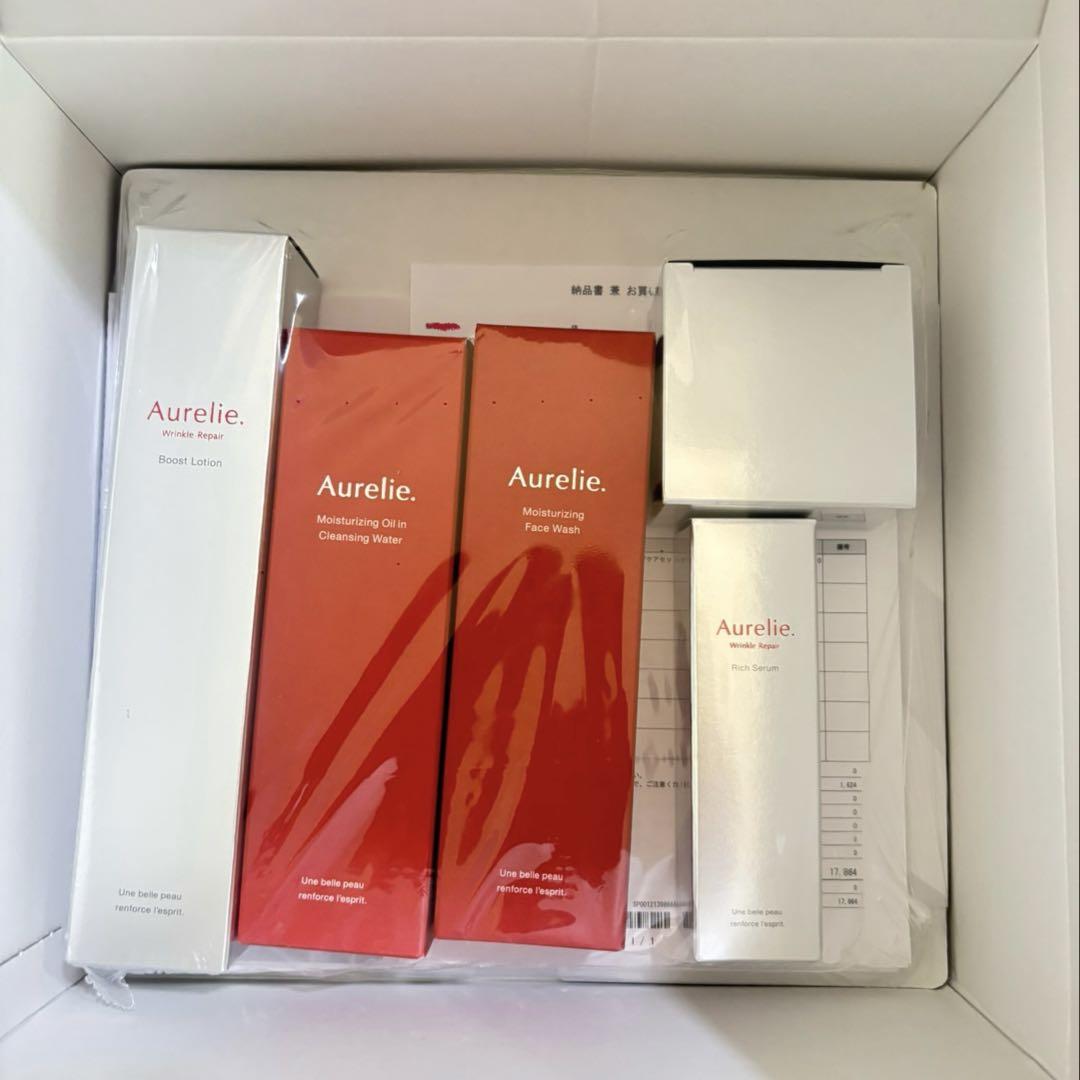Aurelie オレリー プレミアムスキンケアセット 新品未開封 Aurelie.オレリーMEGUMIスキンケアセット 5 点 - メルカリ