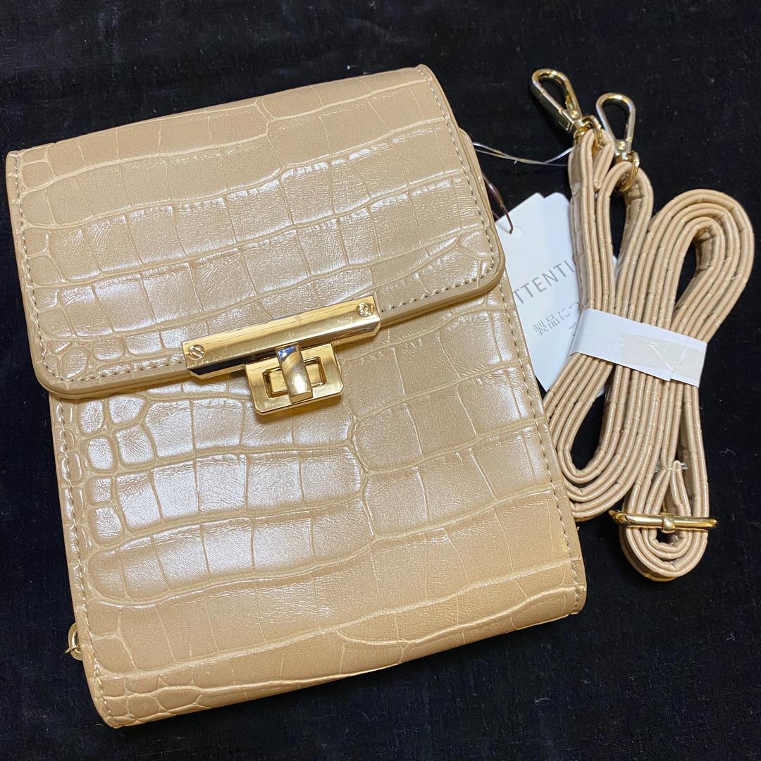 新品 クチュールブローチ ショルダーバッグ ベージュ 財布 バッグ 一体型 メルカリ