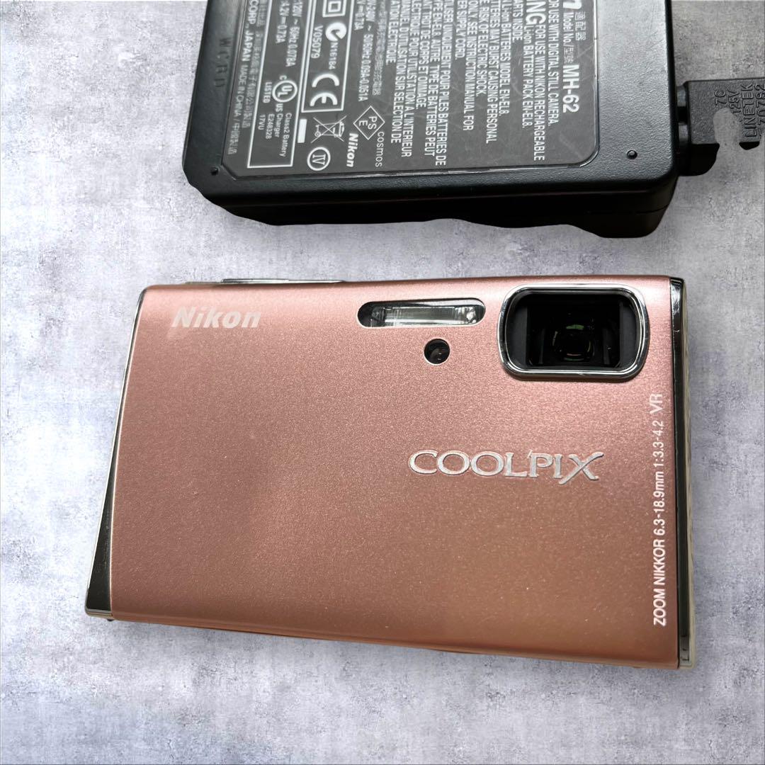 Nikon coolpix S52 デジカメ　コンデジ　ニコン