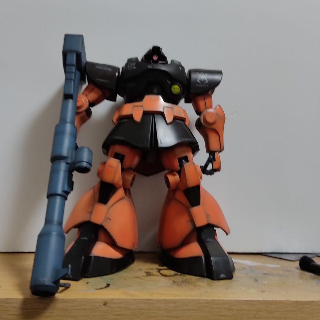 休日限定 シャア専用リックドム 完成品 小改修品 1/60 ガンプラ