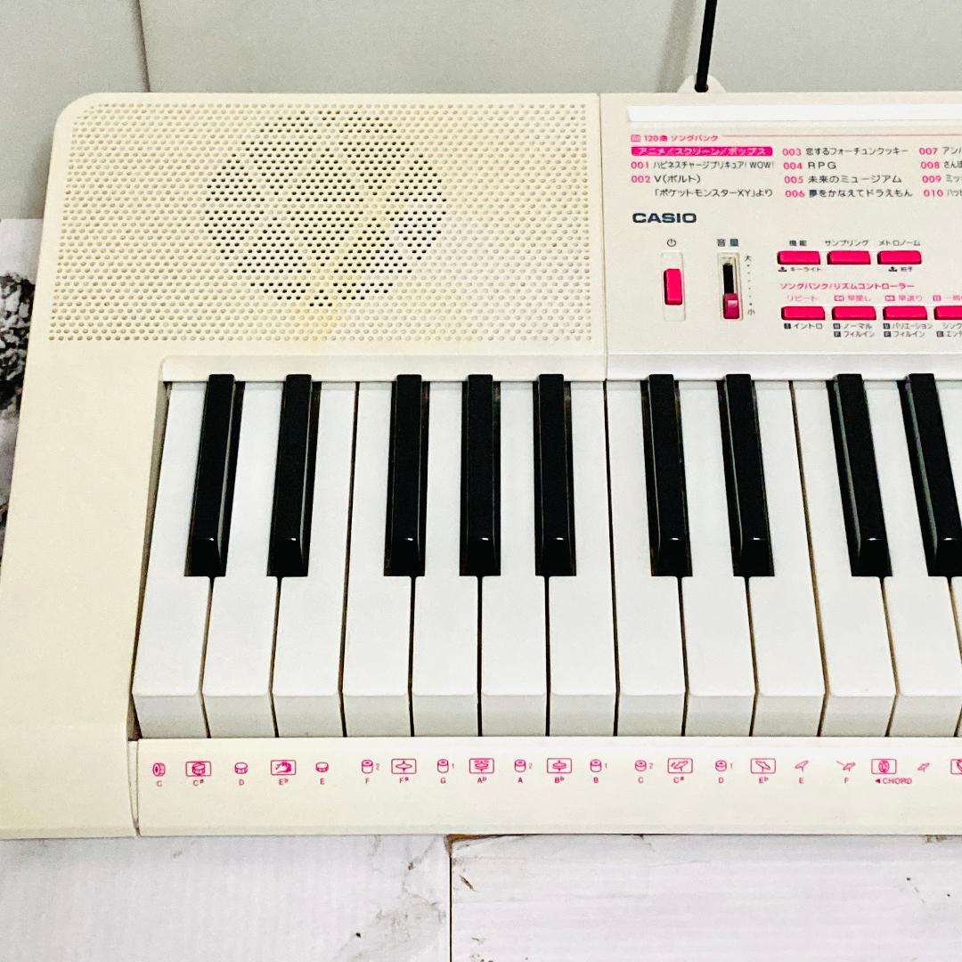 良品】CASIO カシオ 電子ピアノ LK-121 61鍵盤 光ナビキーボード