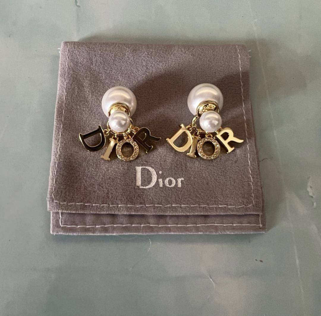 たまちゃん出品／Dior ピアス org.jpg