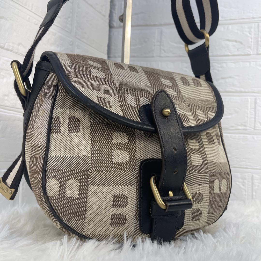 美品 バリー ショルダーバッグ 総柄 Bロゴ キャンバス レザー ブラウン系