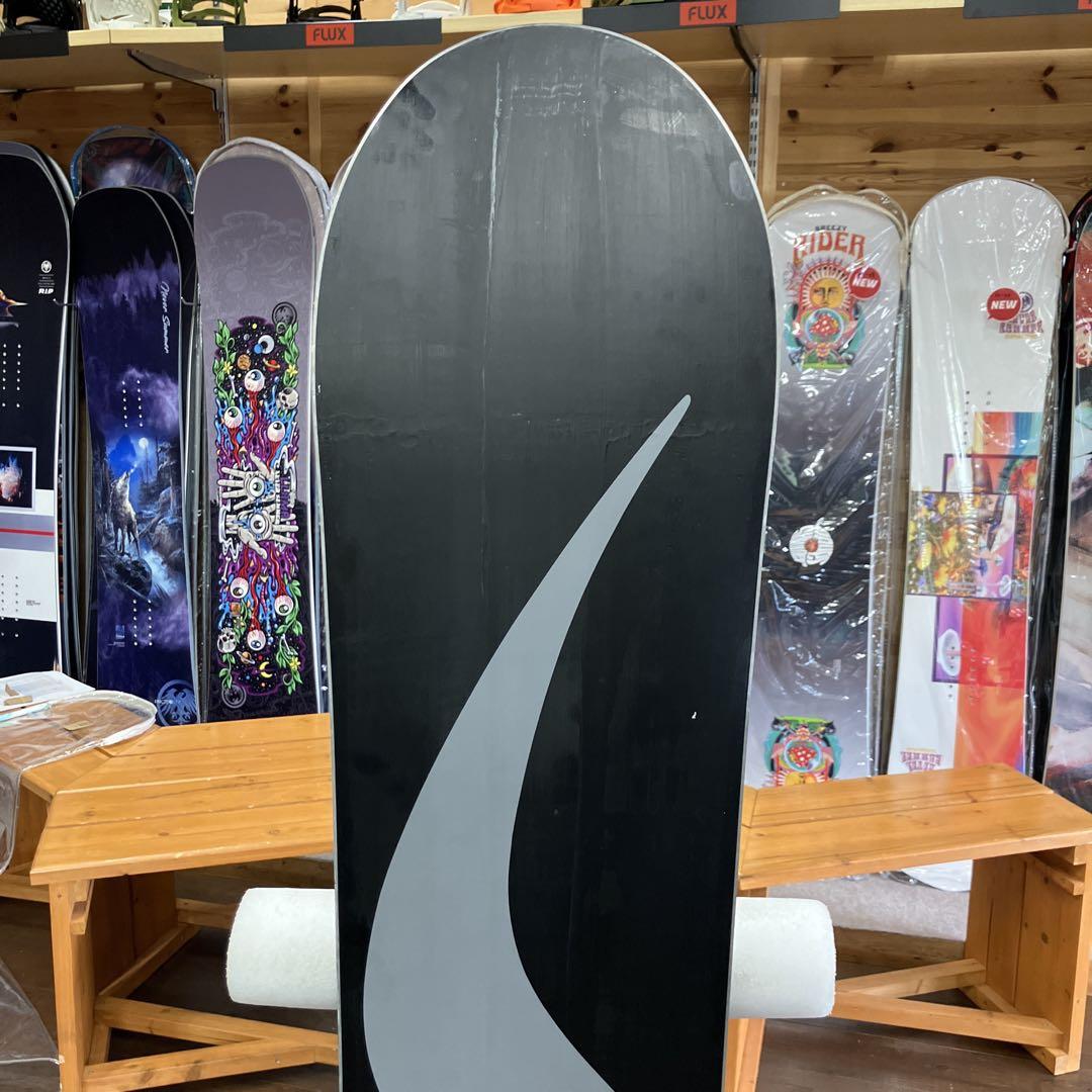 ネバーサマー スノーボード レディース Women's Harpoon 148