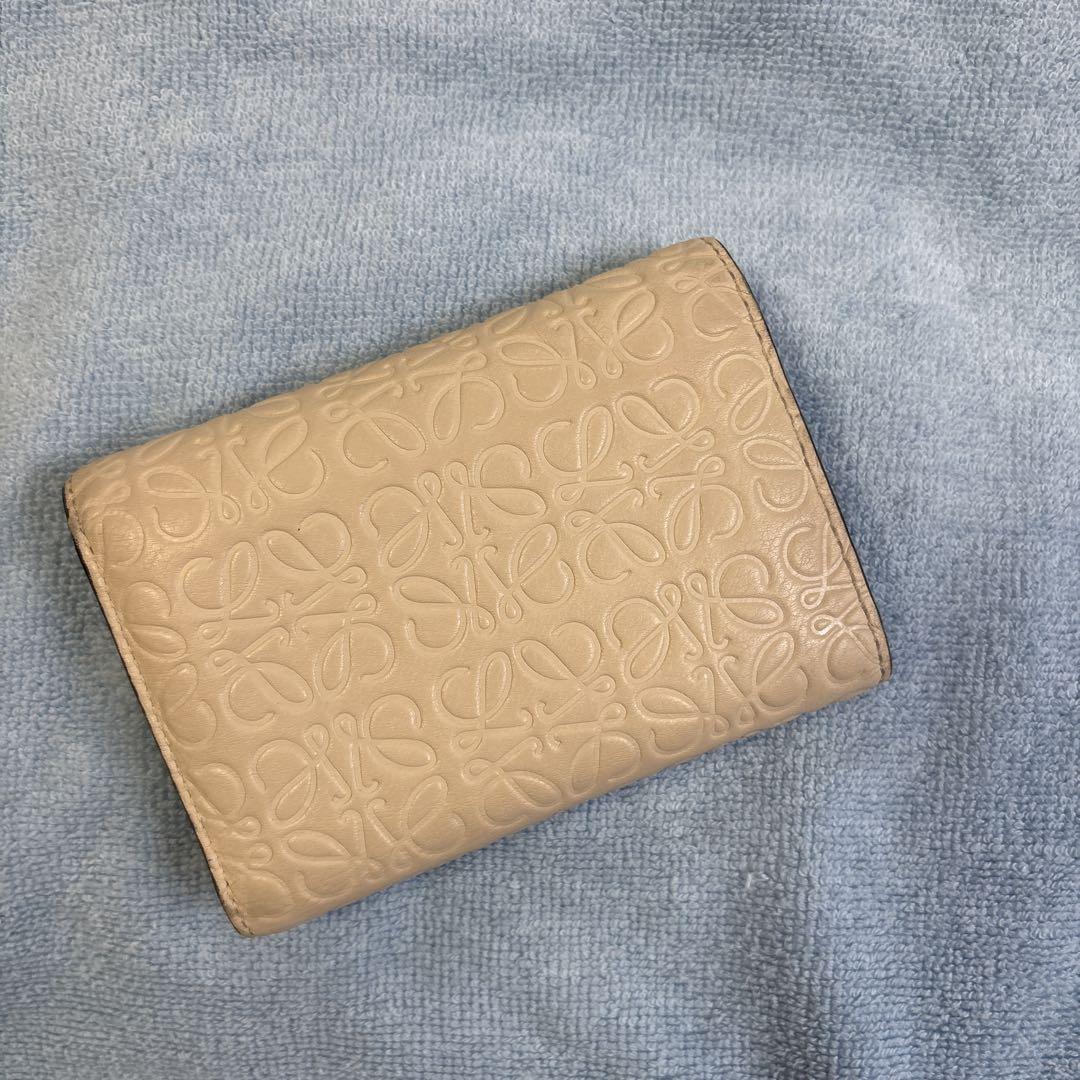 LOEWE ベージュ 三つ折り財布
