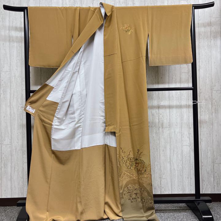 良好品】 スワトウ刺繍の訪問着 着物 - 着物