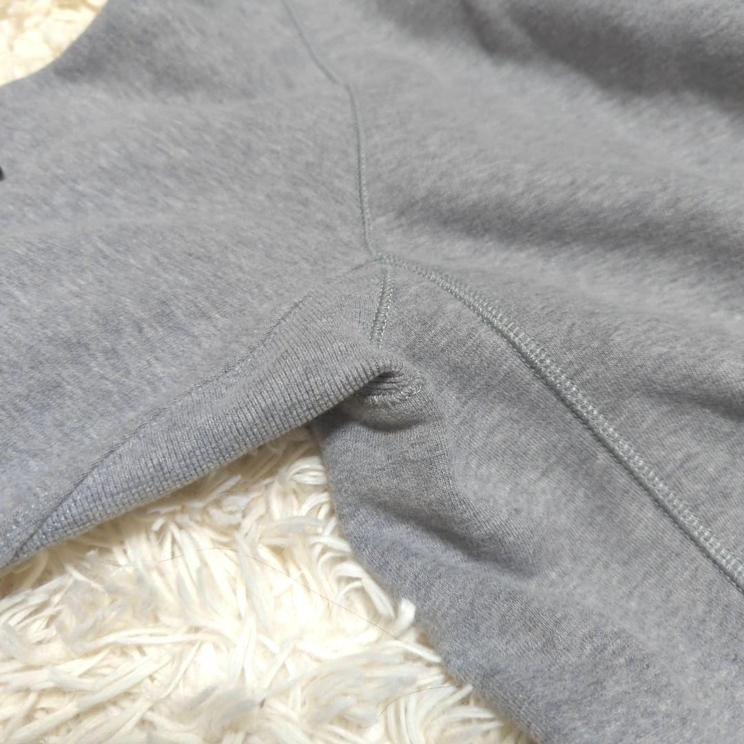 【美品】ストーンアイランド　スウェット　グレー　大きいサイズ　正規品　本物