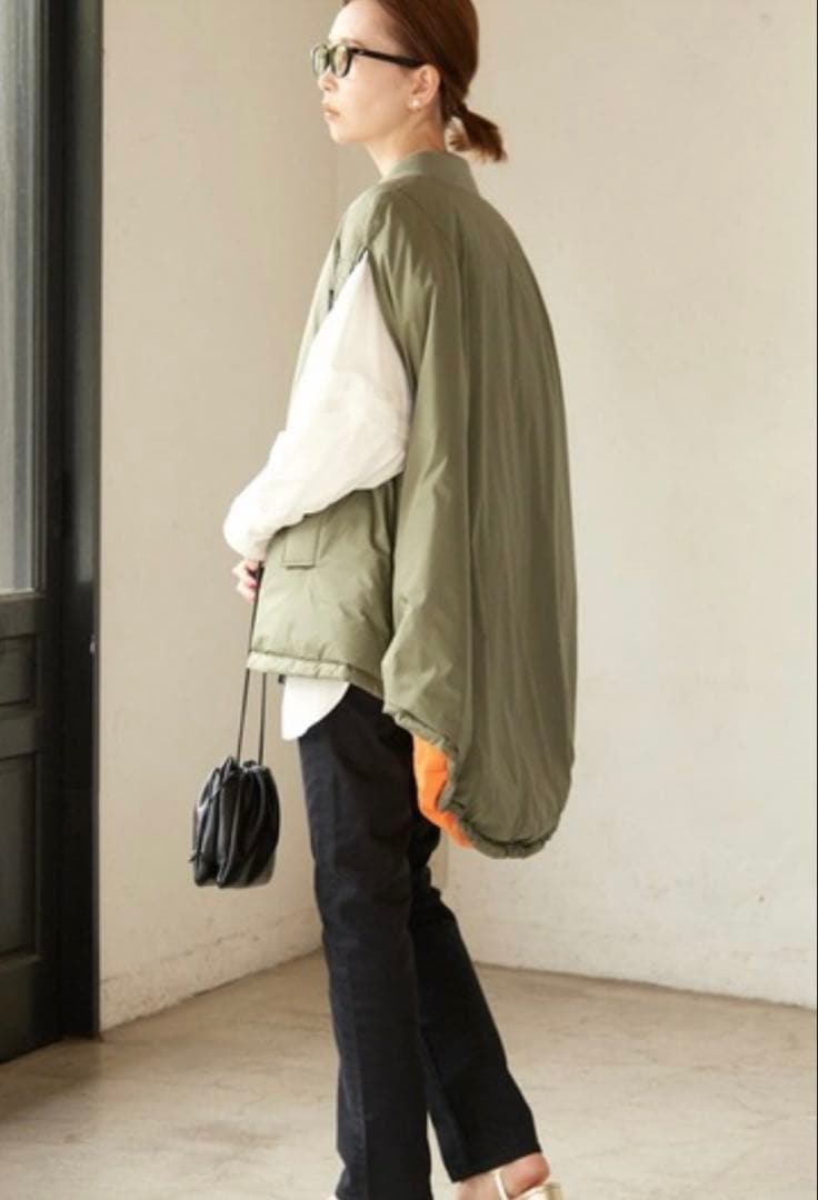 高評価続出！ ELE STOLYOF/ エレストリオフ　Victoria Down MA-1 【PET2793152905】(13000円)