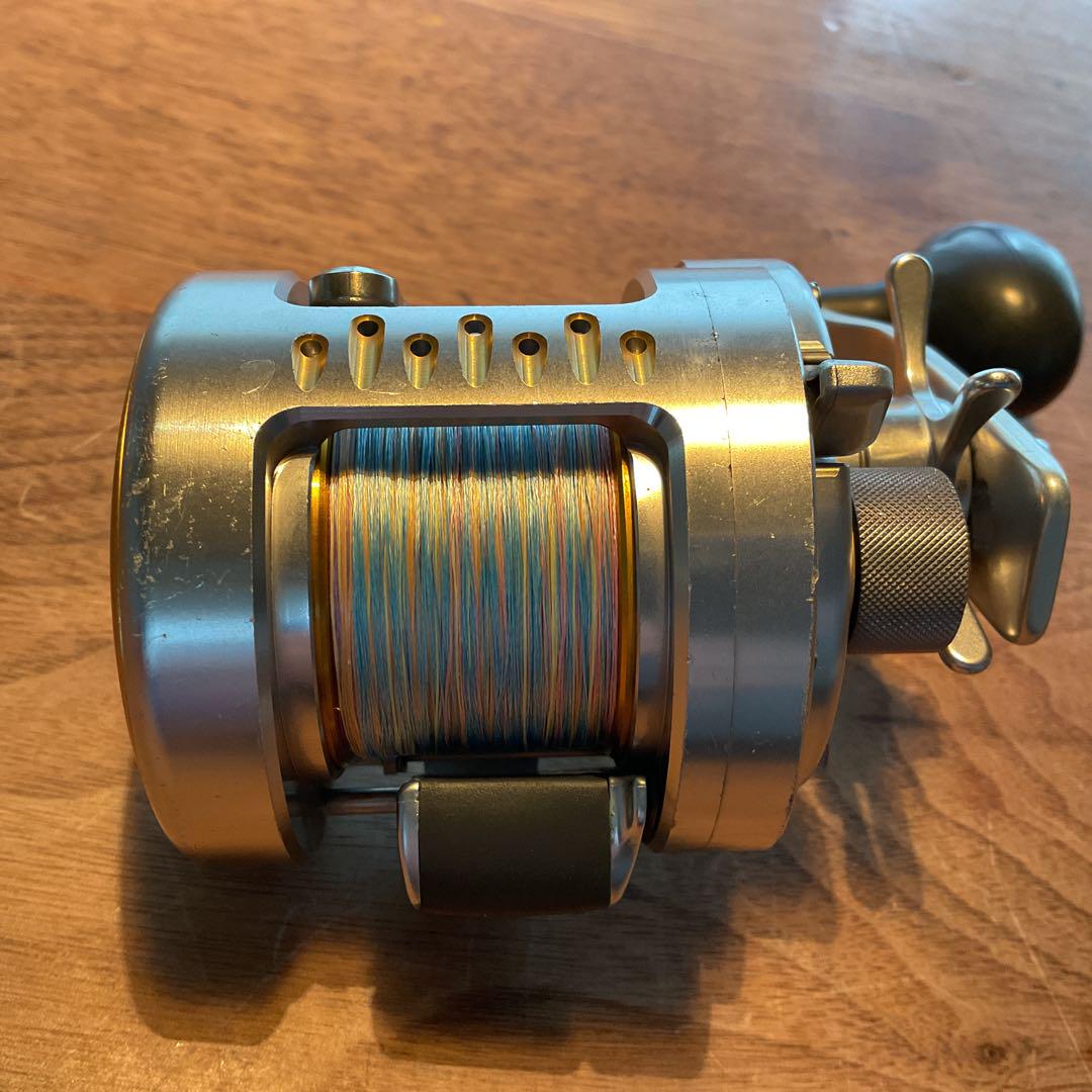リール SHIMANO CALCUTTA CONQUEST 300 Type J-HG