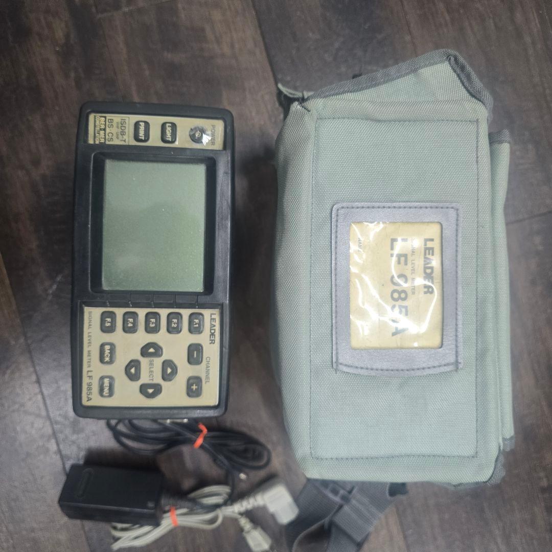 LF-985A テレビ信号レベルメーター傷や汚れあり