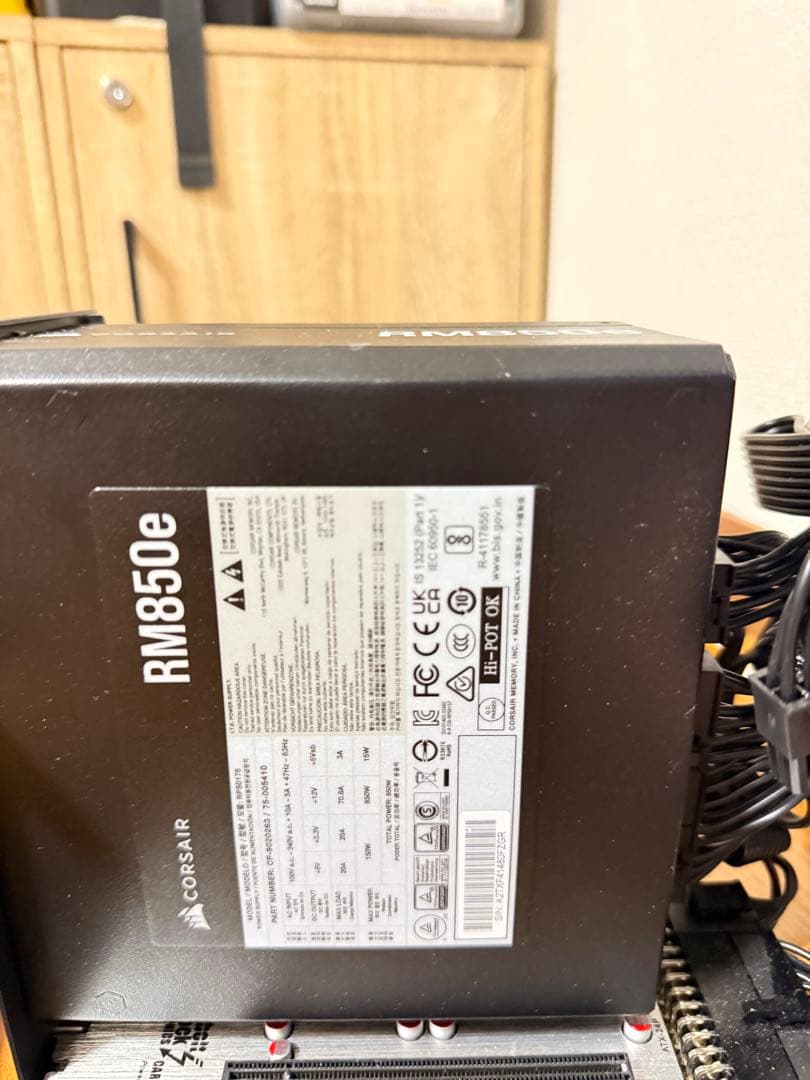 CORSAIR RM850e 電源ユニットとcard 4060ti 16gb