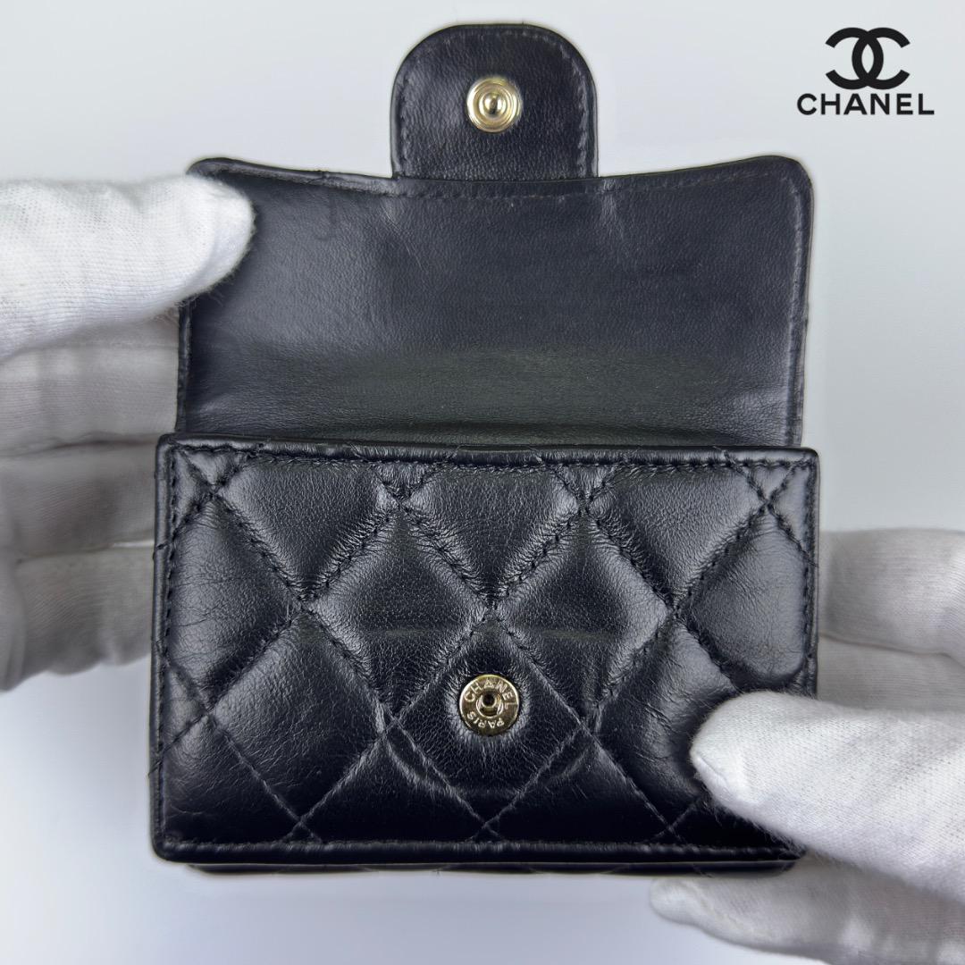 美品 CHANEL シャネル マトラッセ ラムスキン Wホック 三つ折り 財布