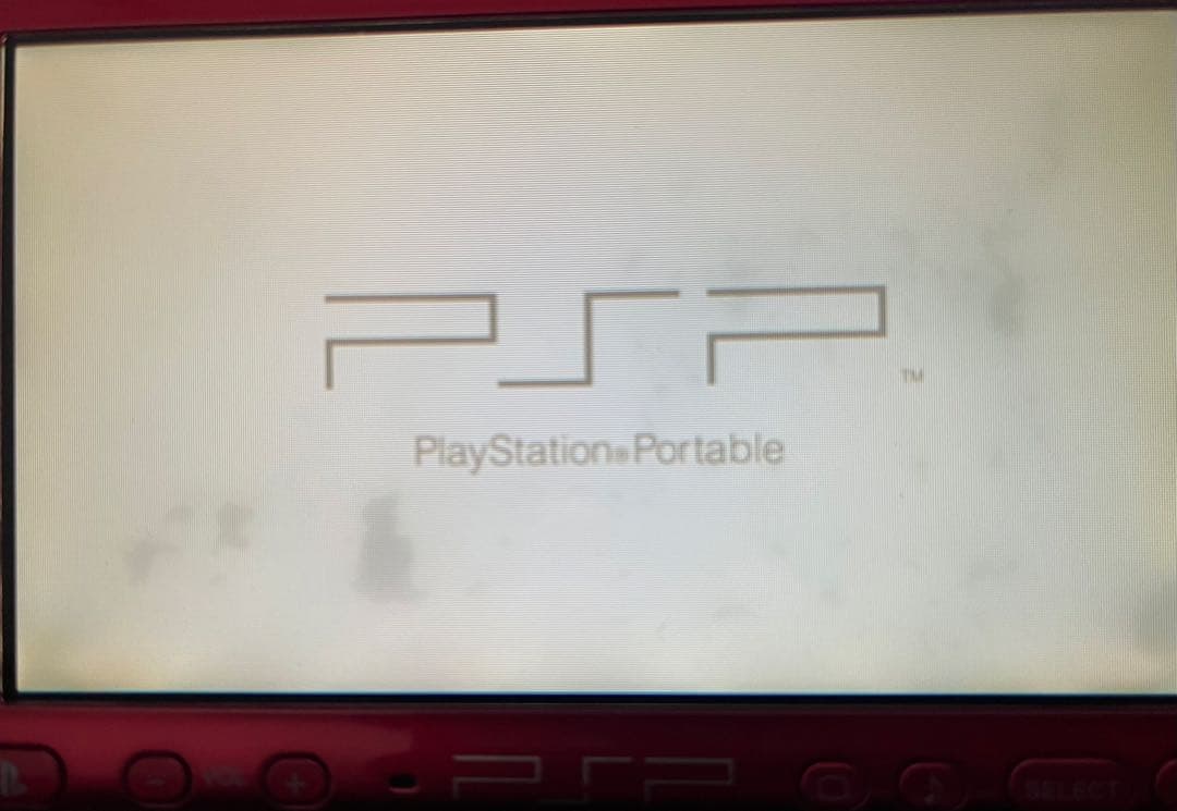 PSP-3000 ラディアントレッド バッテリーパック、メモリースティック付き