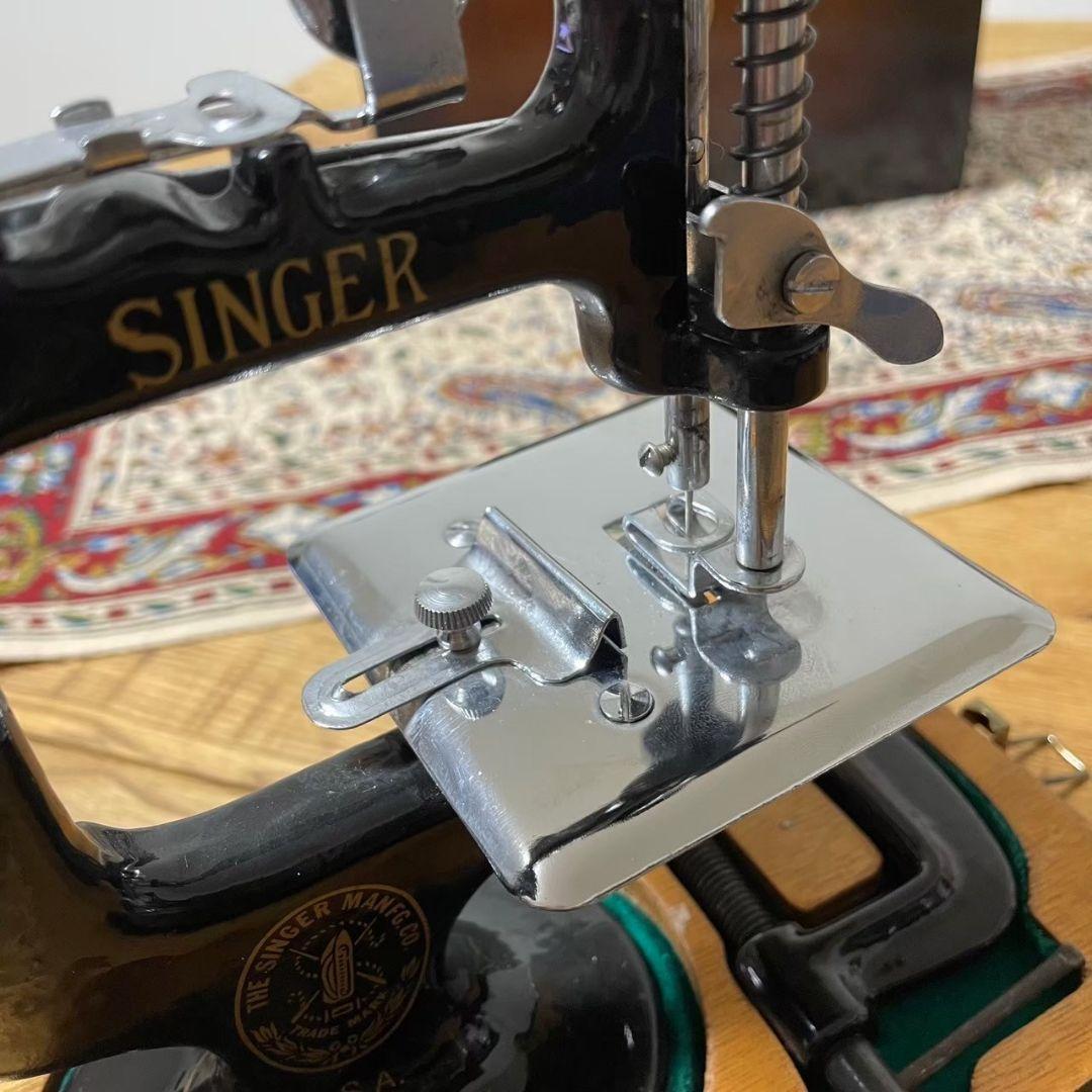 SINGER 1920年代　トイミシン　アンティークミシン　ヴィンテージ　USA