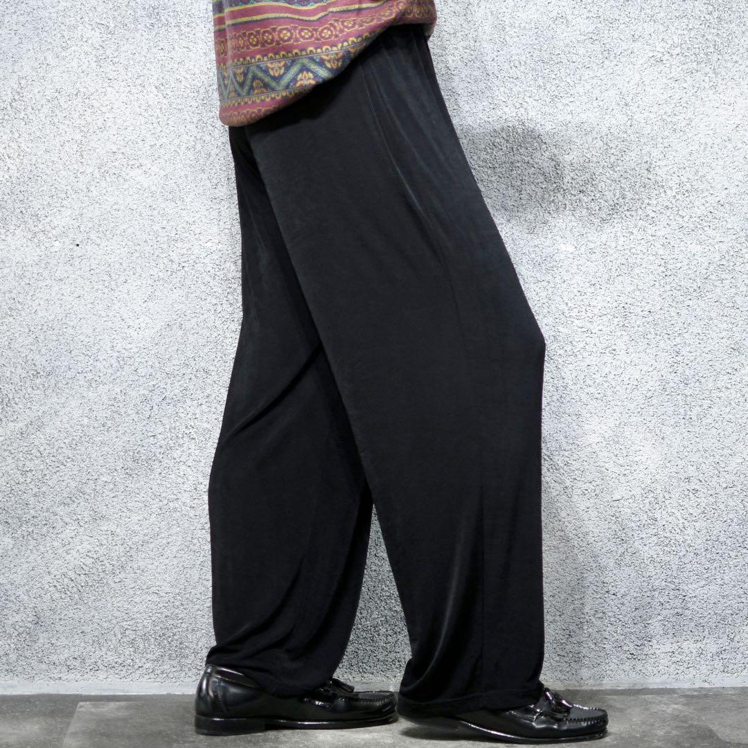 ワイドパンツ