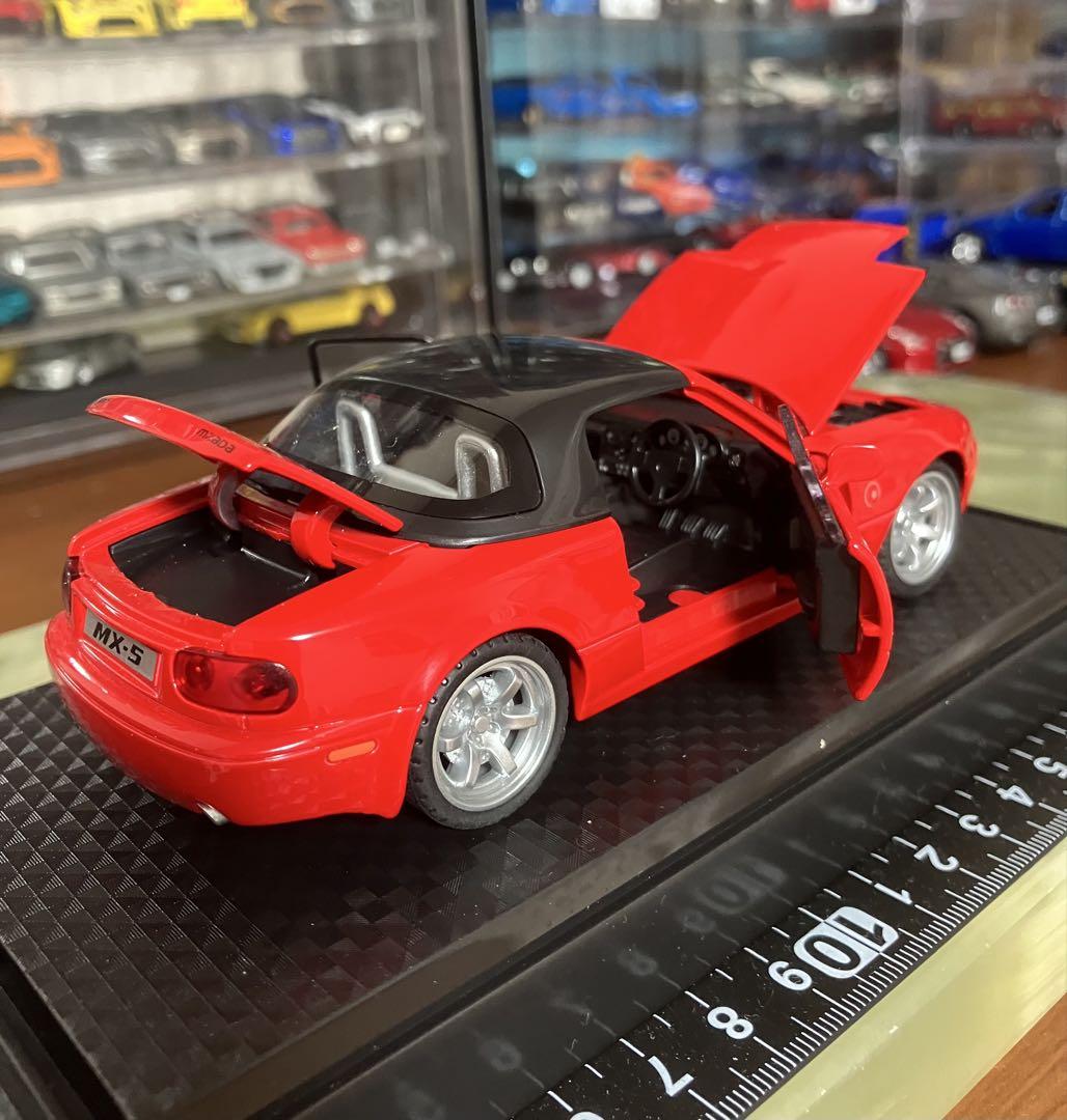 マツダMX-5 ロードスター　1/32 14cm 幌取り外し可能