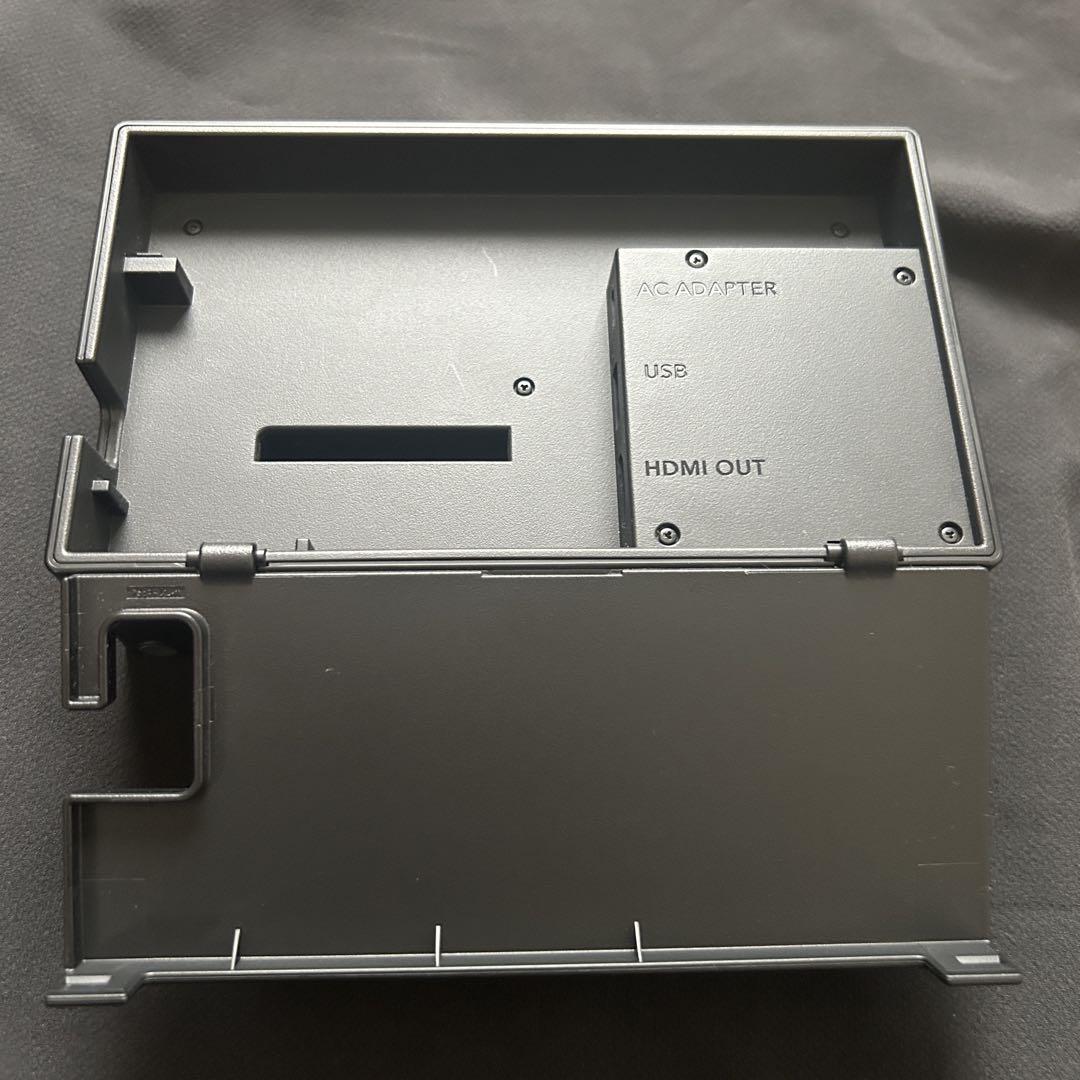 Nintendo Switch本体 + 付属品　グレー