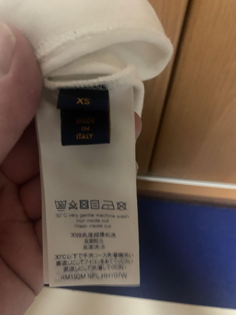 【鮮やかなモノグラムフラワー♡】Louis Vuitton Tシャツ 楽天市場】【未使用】 ルイ・ヴィトン 2022AW ランウェイ着用