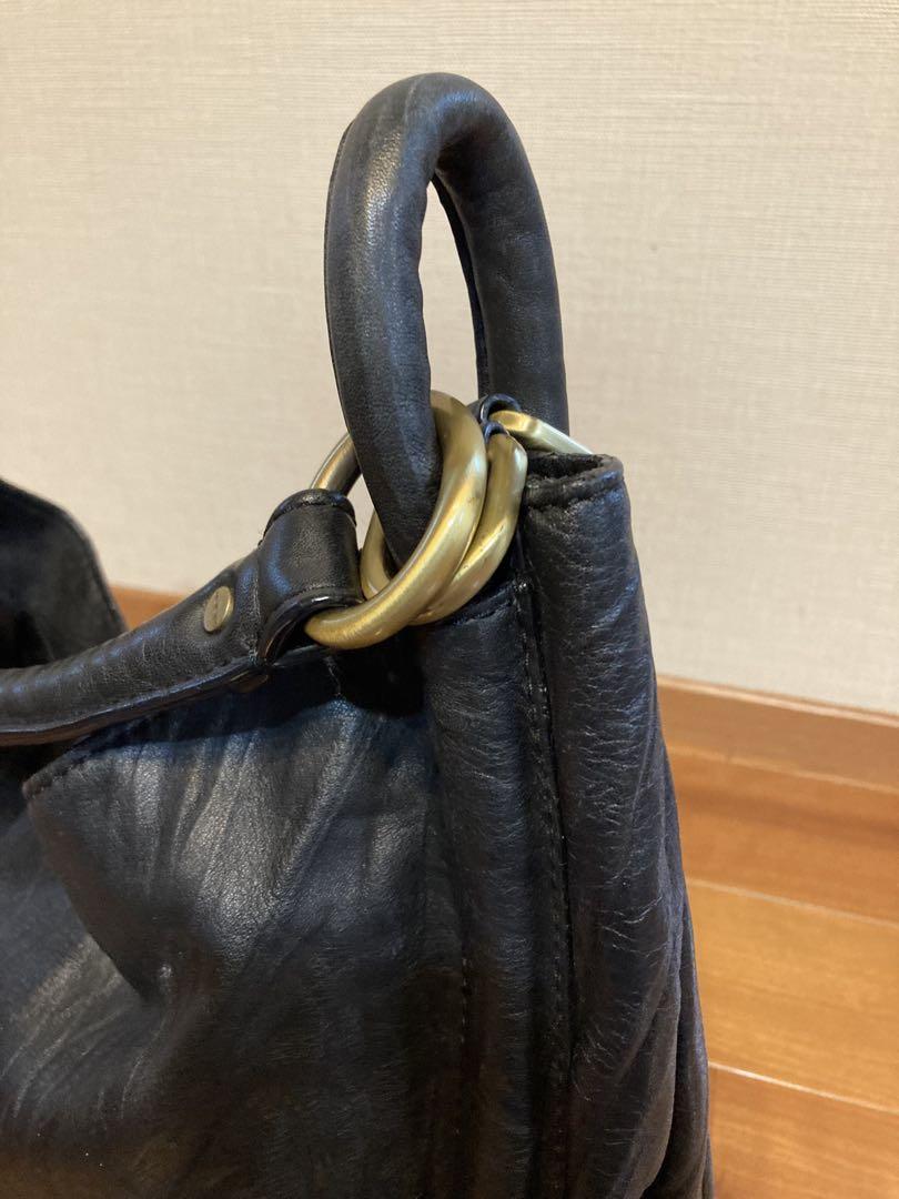 Givenchy 黒レザーショルダーバッグ