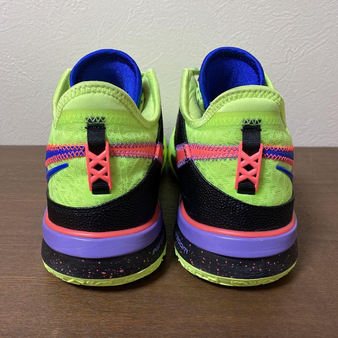 バッシュ